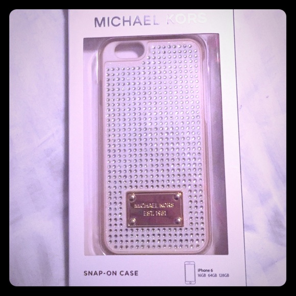 Michael Kors iPhone 6 case