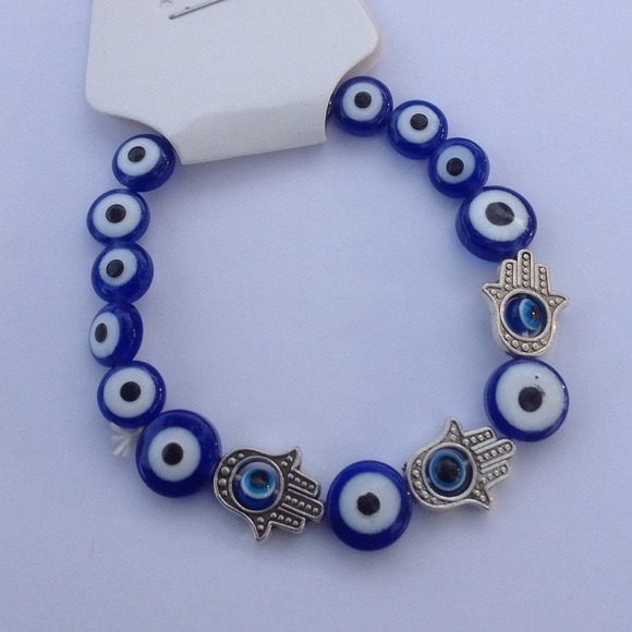 BUY ONE GET ONE HALF (200+ ITEMS) - Picture 2 of 3