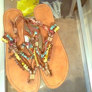 Beachy Sandals! Absolutely beautiful!
