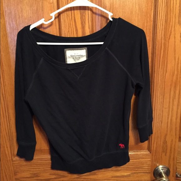 Abercrombie navy blue top