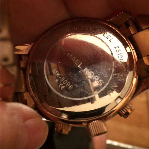 Michael Kors watch - Picture 4 of 5