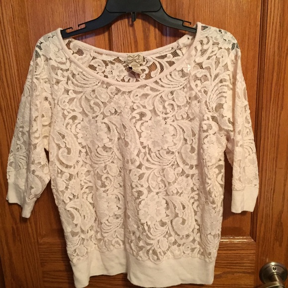 White paisley pattern women's top