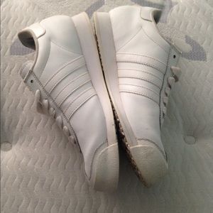 Adidas Samoas