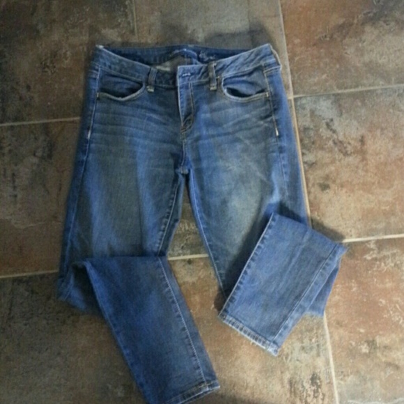 *** SOLD * Bundle American Eagle Jeans Jegging