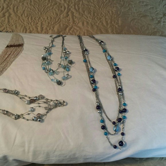 Necklace Bundle- 5 necklaces for $15! - Picture 2 of 2