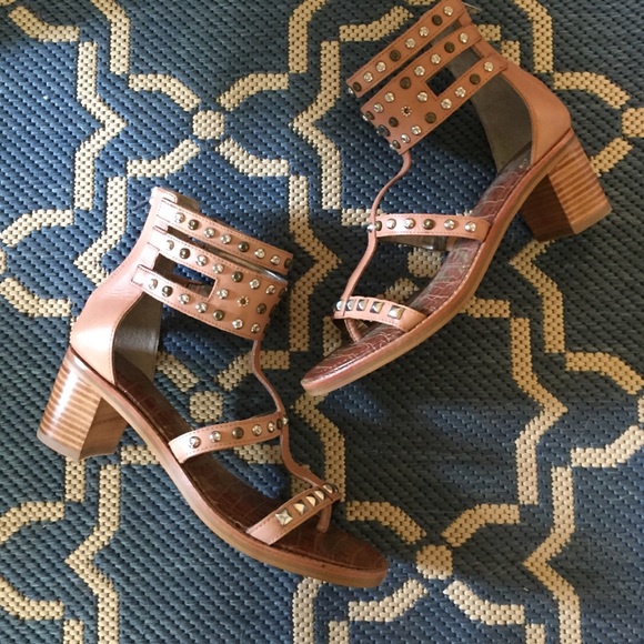 •NEW• Sam Edelman Dion Sandals • size 8 •