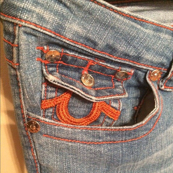 Worn once True Religion jeans.. - Picture 3 of 4