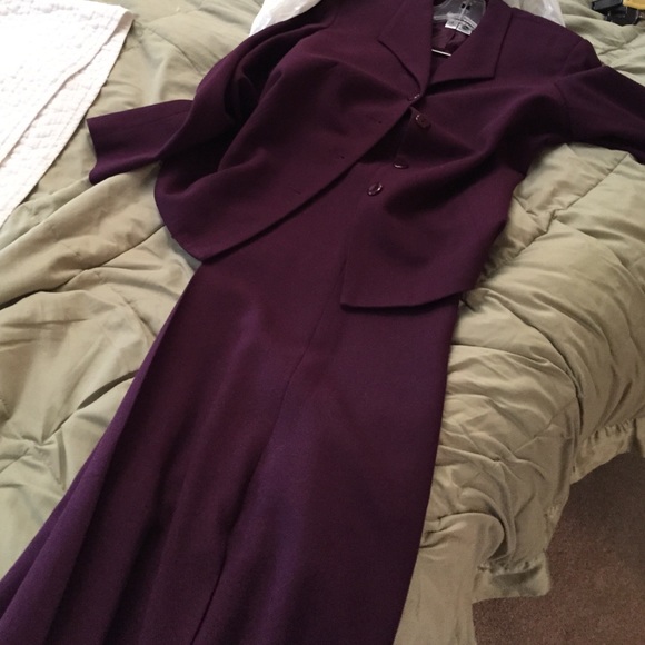 Pant suit