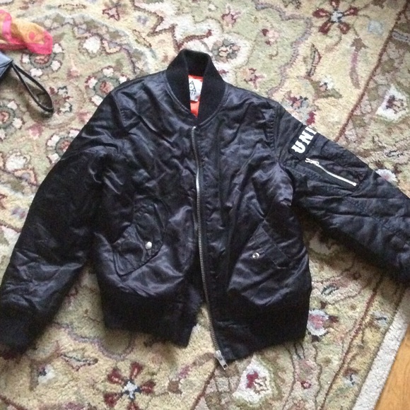 UNIF Jackets & Blazers - Light UNIF jacket! Very cute and worn lightly