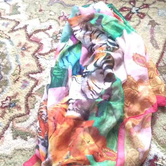 H&m scarf beautiful picture