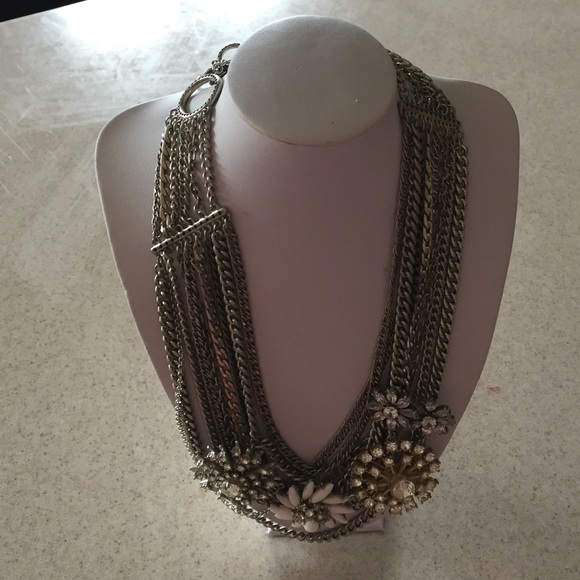 Stella & Dot Chunky Silver multi chain Necklace