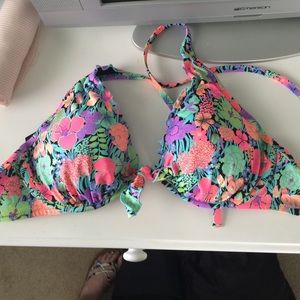 BRAND NEW bathing suit top from Victoria Secret