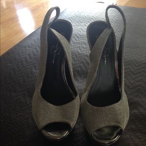 Jessica Simpson Silver Sz 10 heels