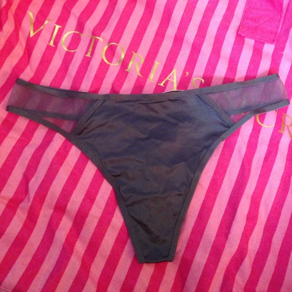 VS Thong