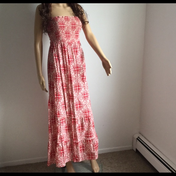 💄❤️ Red geometric print maxi 💋❤️