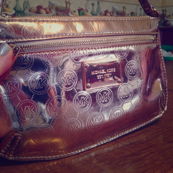 Michael Kors wristlet. Make an offer.