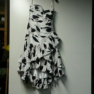 Strapless dress