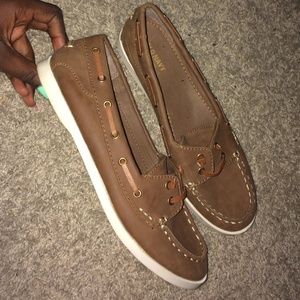 Old navy flat shoe size 9
