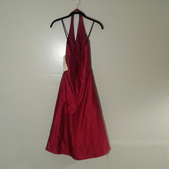 Dress - Picture 3 of 4