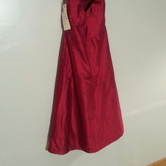 Dress - Picture 4 of 4