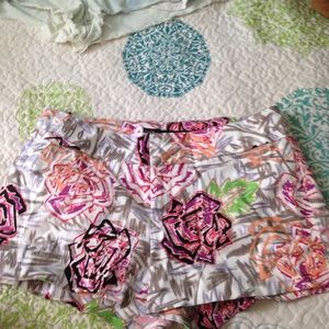 chino floral shorts