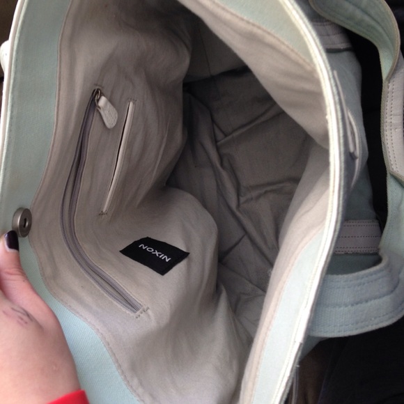 Handbag - Picture 2 of 2