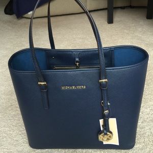 Michael Kors brand new!!