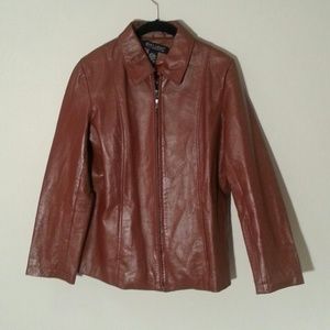 Brown leather jacket, sleeves, 24 inches,