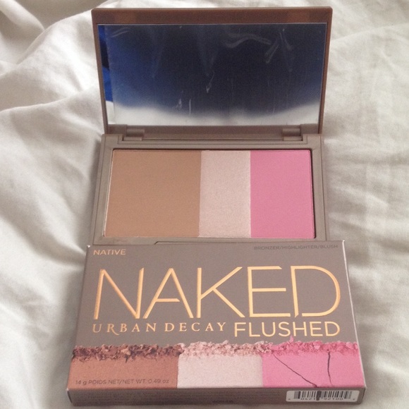 Urban Decay Naked Flushed - Native