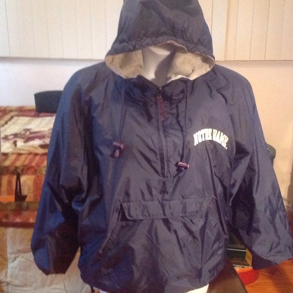 Notre Dame hooded pullover