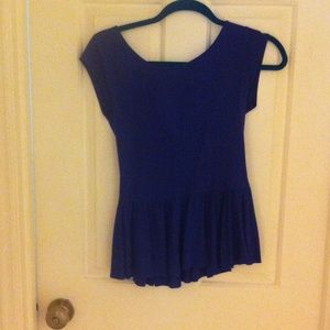 Cute blue top
