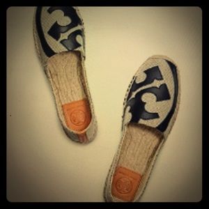 TORY BURCH ESPADRILLES