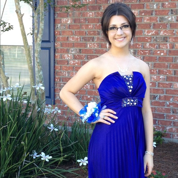 LOWERED PRICE!!! Royal blue long prom dress - Picture 1 of 4