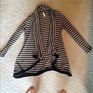 Black and Tan sweater