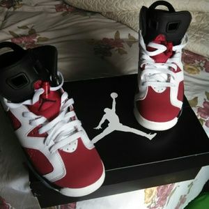 Jordan Carmine with box !