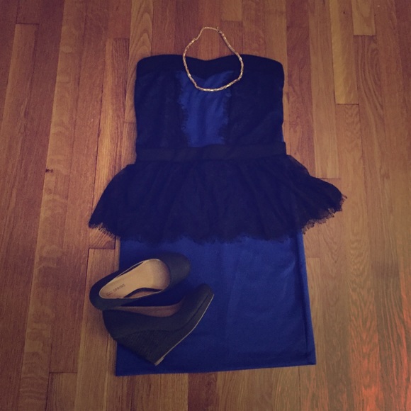 Strapless body con dress