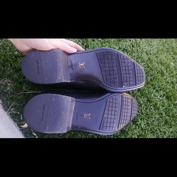 Men's Louis Vuitton Loafers - Picture 3 of 4