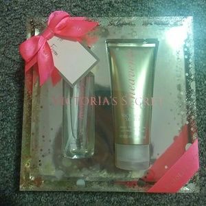 VS heavenly lotion and body mist