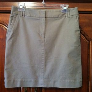 Ann Taylor taupe skirt