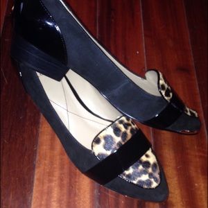 Isola flats