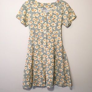 🌼 Vintage floral buttoned summer dress
