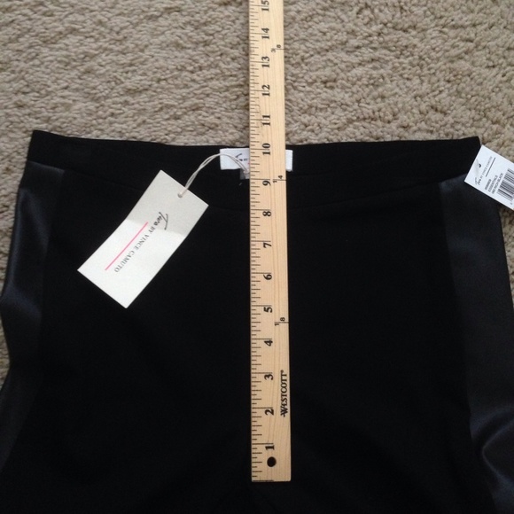 Petite Faux Leather Side Panel Black Leggings - Picture 3 of 3