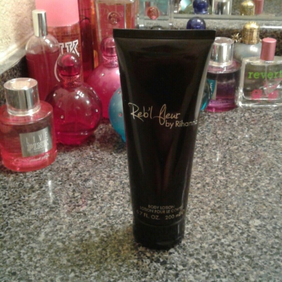 Rihanna lotion