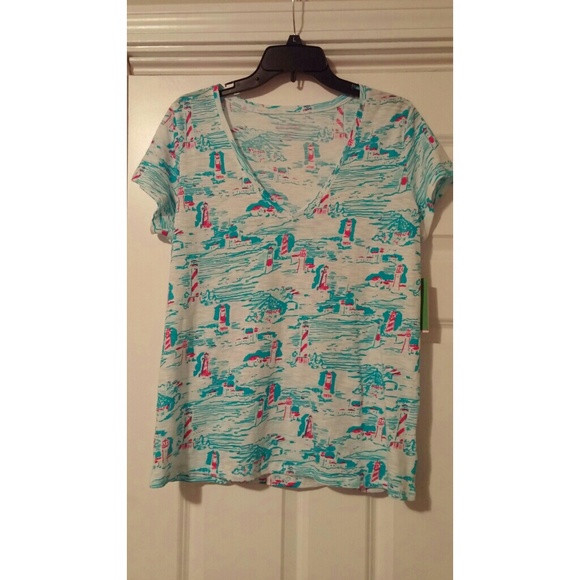 NWT Lilly Pulitzer Michelle tee shirt Watch Out