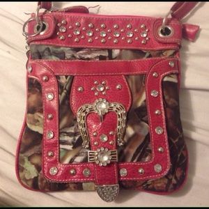 Pink and Camo satchel. Like new!