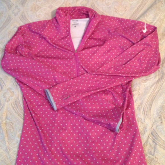 Nike pro hyper warm half zip size Large
