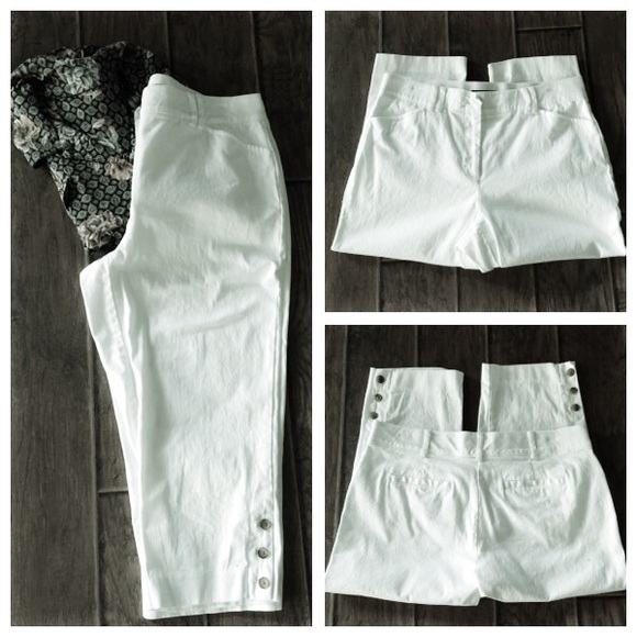 Simple White Crop Pants - Picture 2 of 2