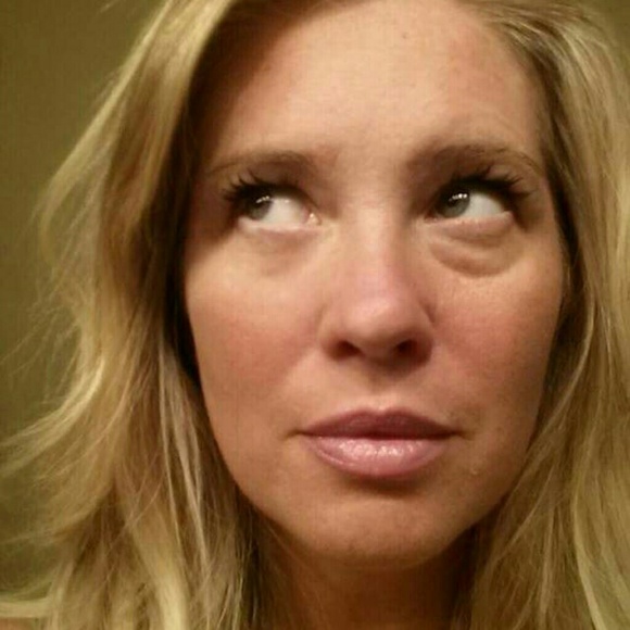 Instantly ageless serum