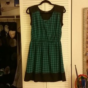 Hounds tooth dress