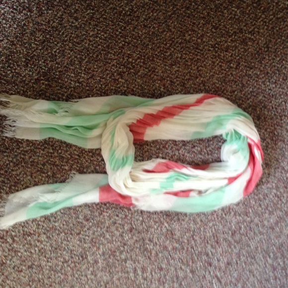 Scarf - Picture 2 of 2